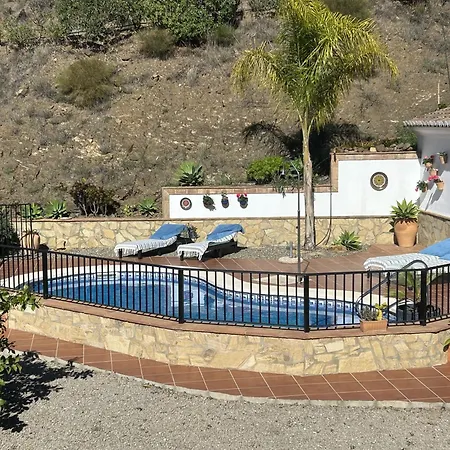 Villa Casa Verano With Pool And Terraces Malaga